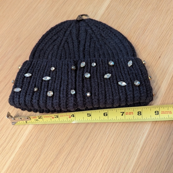 BNWT Badgley Mischka Women's Black Wool Blend Beanie/Chook/Tuque/Hat w/Crystals - Picture 7 of 13